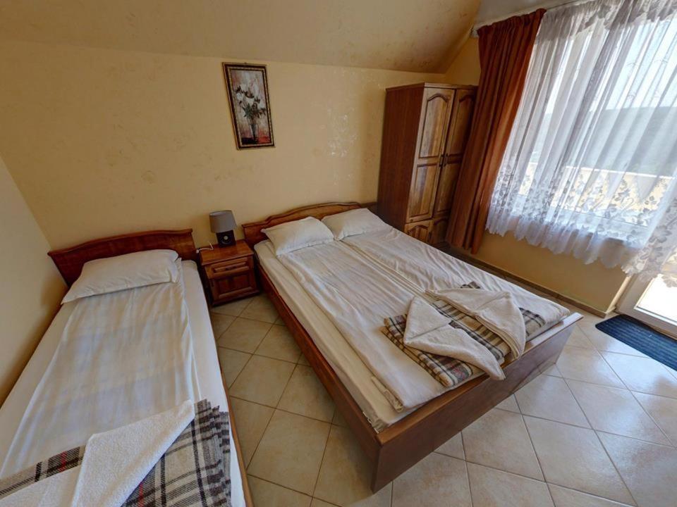 Family Hotel Gogov Sinemoretz Eksteriør bilde